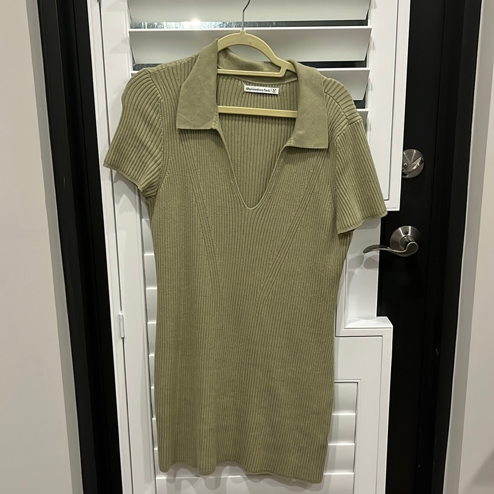 Abercrombie & Fitch knit dress